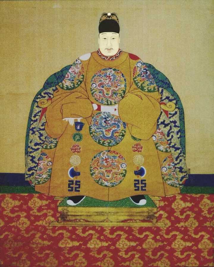 确实是跟嘉靖有点像    明熹宗朱由校画像 奸佞当道的天启皇帝 嗯