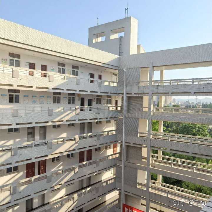 如果刚好卡到一段线,上浙江农林大学好吗?