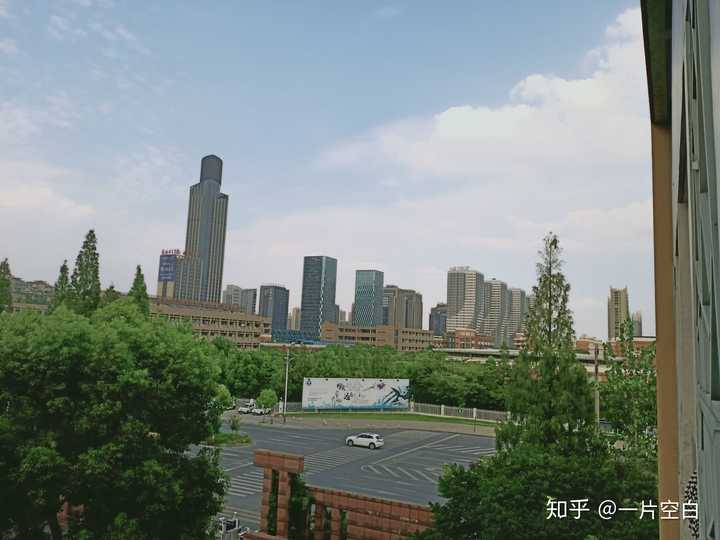 同济大学浙江学院?