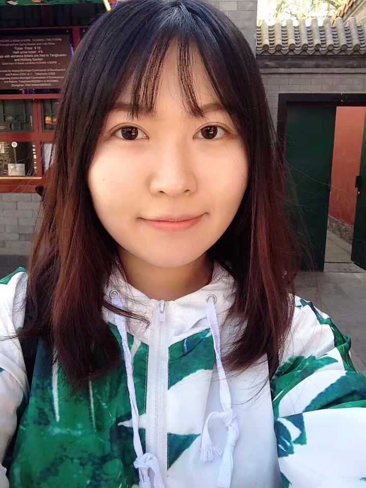 颧骨高适合什么发型?