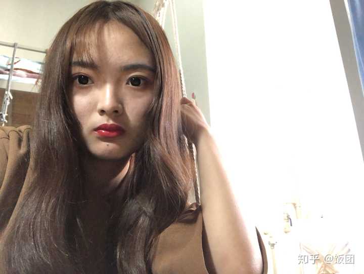 自我觉得长得还行吧