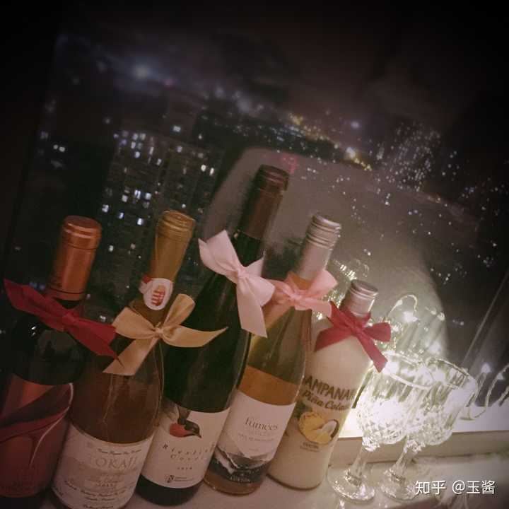 成年人心情不好,你会选择深夜买醉吗?