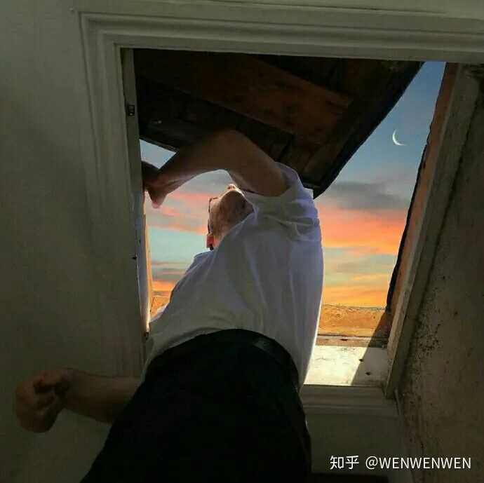 有哪些适合男生用的超级酷的微信头像?