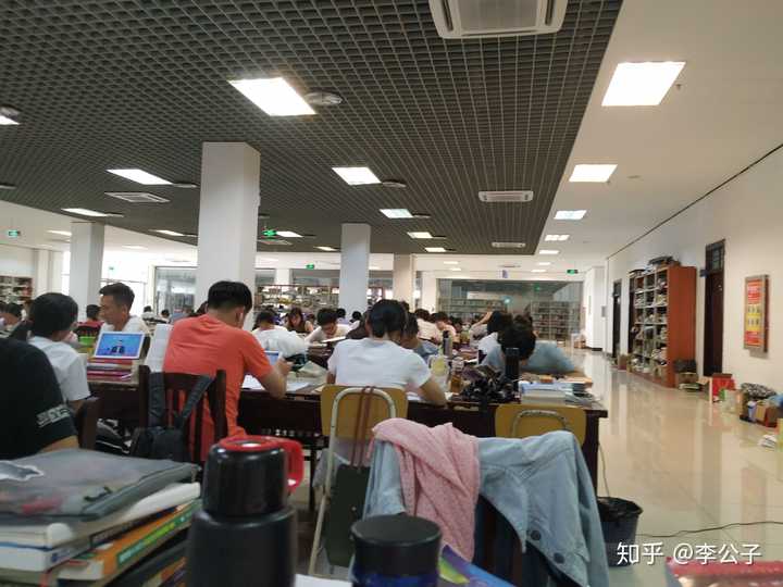 我听说安阳工学院学校气氛不是很好,可不可以报考?