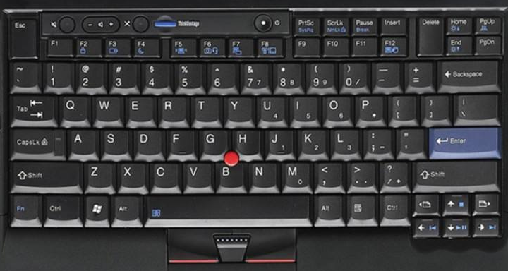 其实一块 键盘的手感,不仅仅是按键反馈,还有更重要的键盘布局,键位