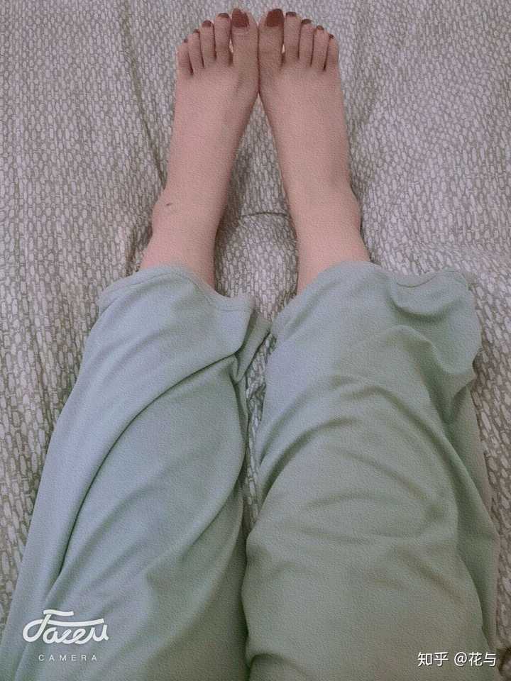 能不能展示一下你的脚?
