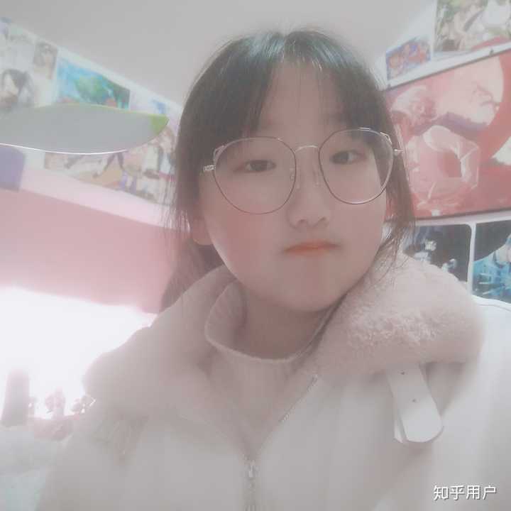 可爱! 可爱到想日(?) 我是长得嫩,其实我 高一! 经常被当成小学生