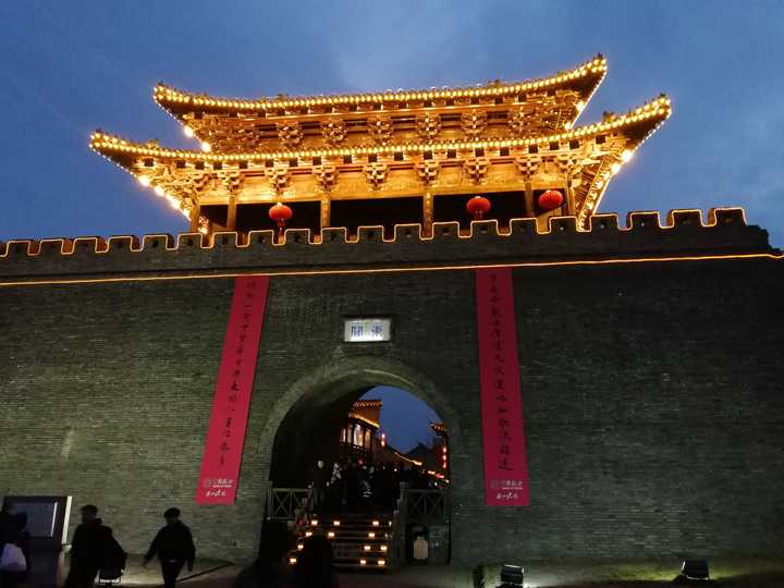 【东关城楼】