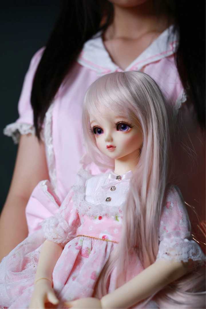 养球关节娃娃(bjd,ball-jointed doll)的人都是出于什么想法?