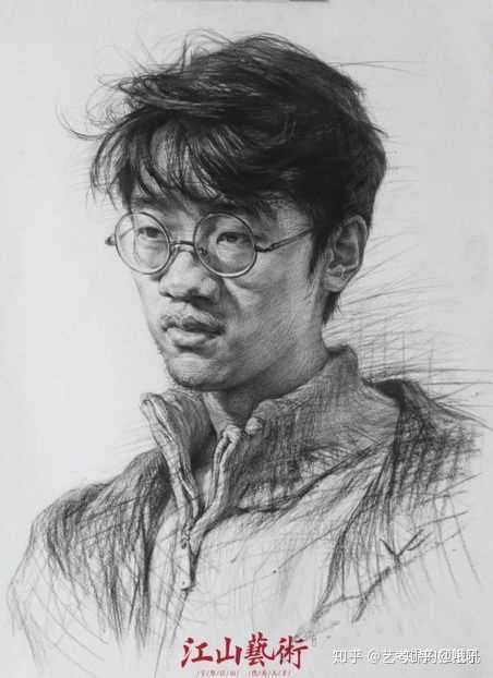 素描画照片如何塑造进去?,像这个照片,感觉我画的很死