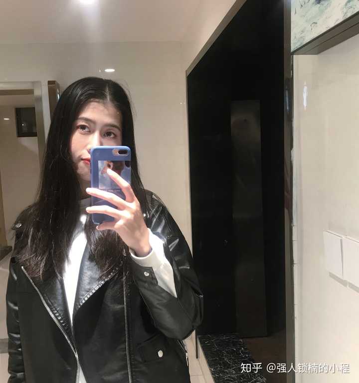 对着镜子自拍有什么技巧?