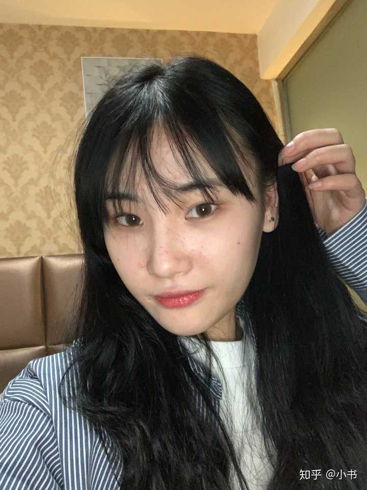 女生都是照骗怪吗?