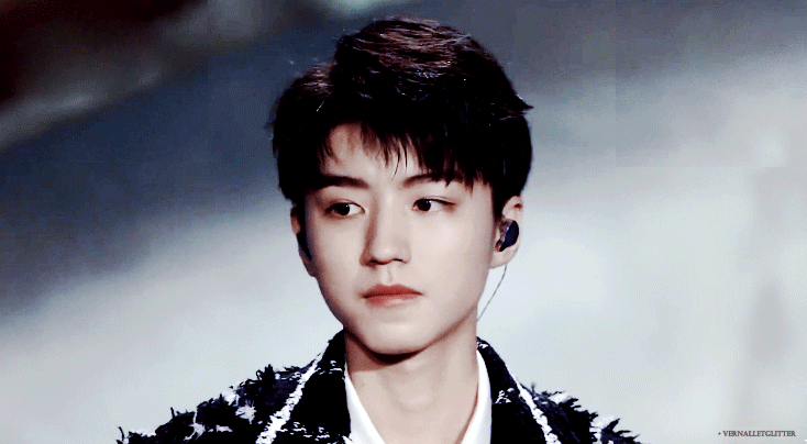 说真的一直get不到王俊凯王源易烊千玺的颜?