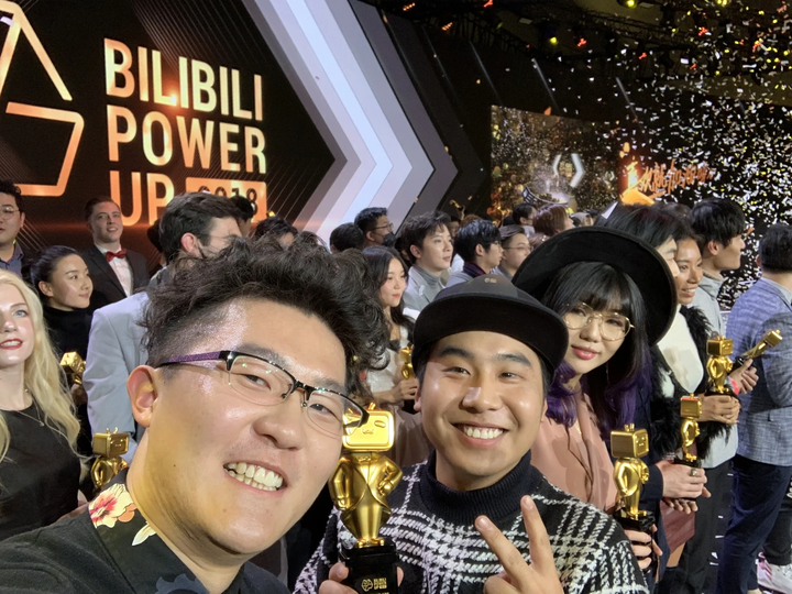 为什么b站up努力的lorre火了而纯洁上校和帅狗等一众美漫up依然没人气