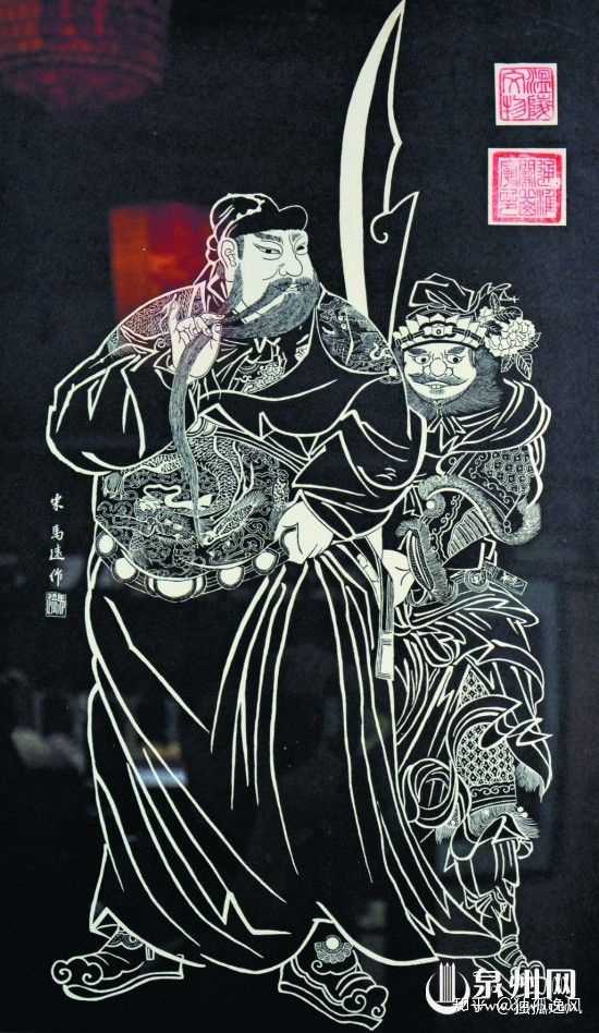 可见古代认可的将军的样子是肩宽背厚,虎背熊腰,还有标准的将军肚
