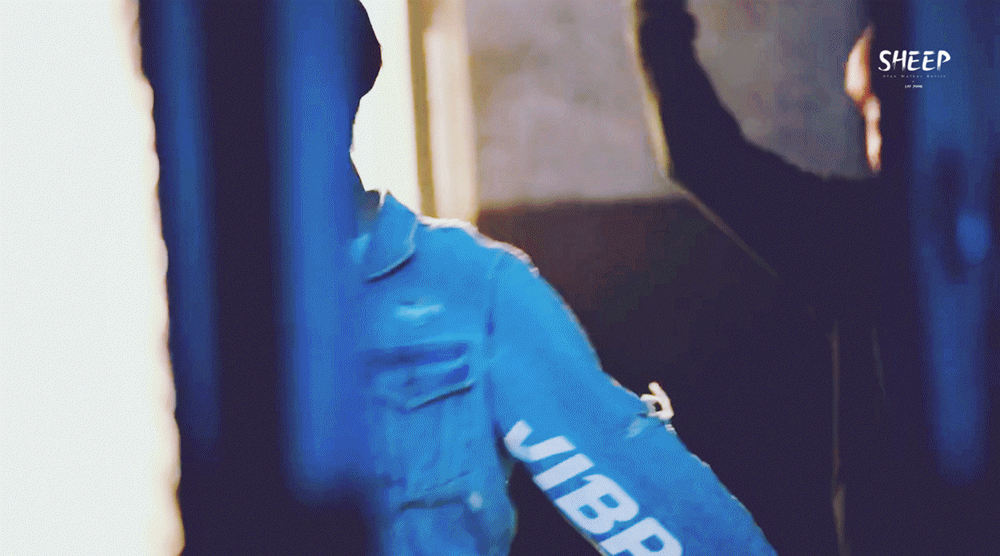 2018年8月6日 大佬美照 发现这个回答真的是记录了艺兴 从2016年甜兴