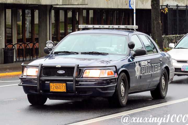 轿车 (sedan): ford crown victoria 维多利亚皇冠