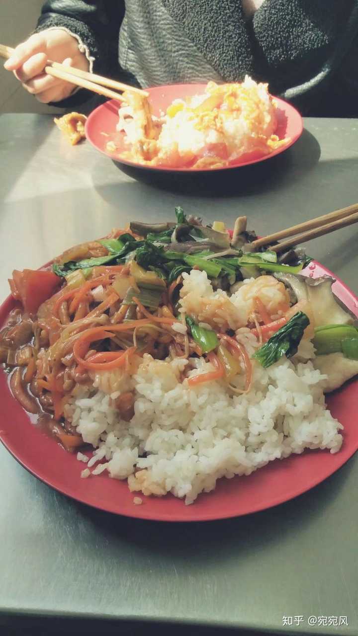 在河南师范大学里就餐是一种怎样的体验?有什么推荐的