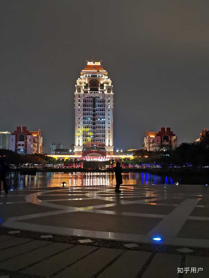 厦门大学有什么吸引人的地方,我周围的很多女同学都把