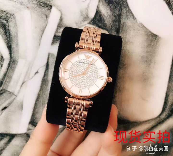 推荐一个女生戴的表 一千到二千左右?