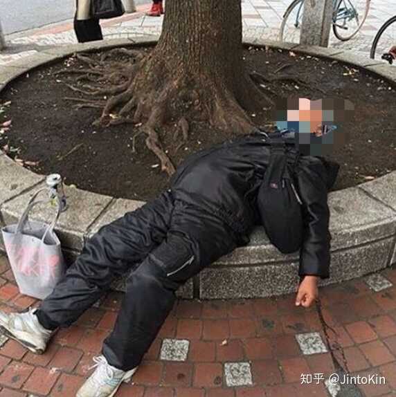 为什么日本街头有那么多人喝醉?