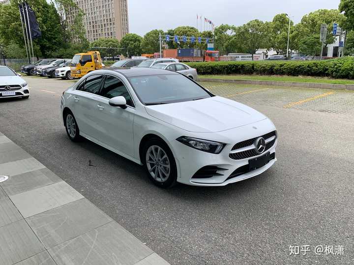 如何评价奔驰a180l和a200l