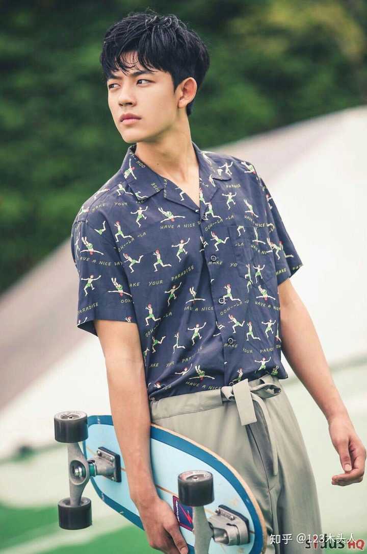 有谁知道韩国一个小哥哥 朴所罗门吗?