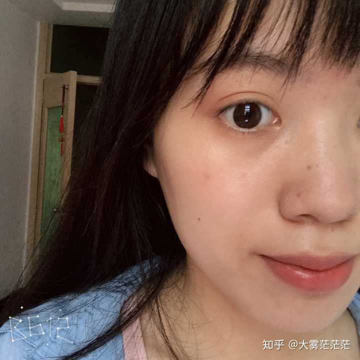 独眼龙出没～有时候会被人夸眼睛漂亮,但一双眼睛 已经近视到700多度