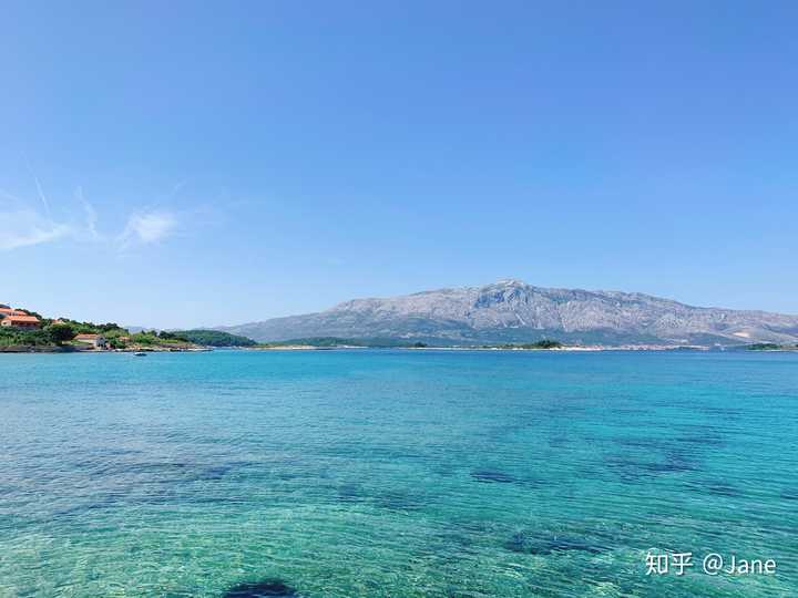 湛蓝的海水