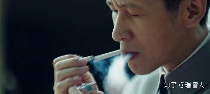 影视剧中,你觉得哪些人抽烟的样子给你留下了深刻的印象?