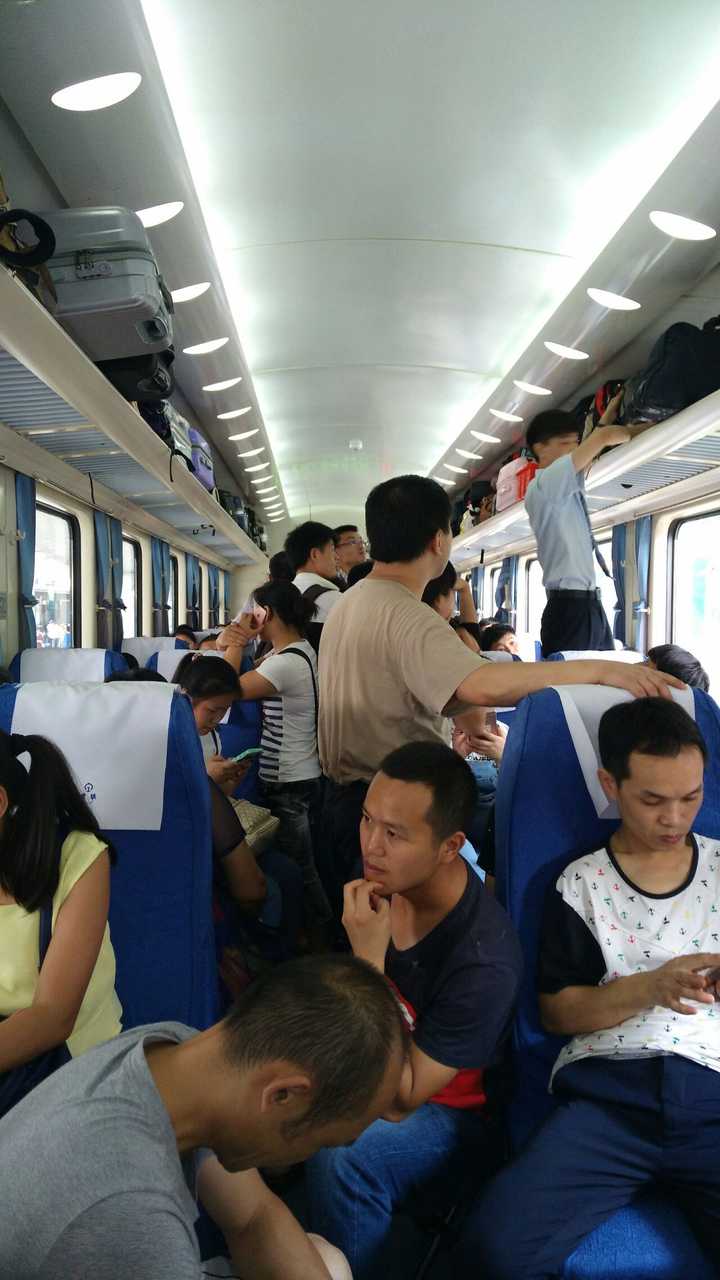 你在中国的火车上有什么奇特的经历?