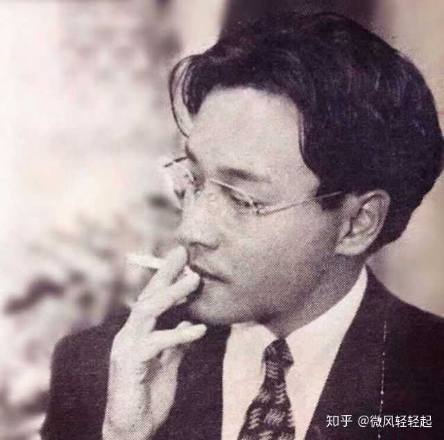 张国荣抽烟为何如此有气质?