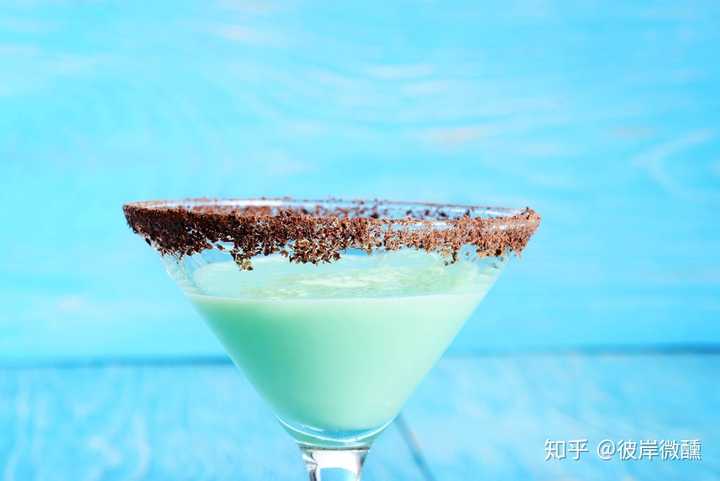 较常见的有奶味的鸡尾酒有哪些酒精度低一些的可以推荐一下吗