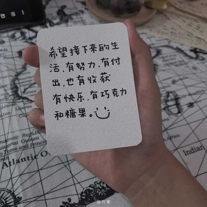 你用过哪些有趣的/有意义的微信朋友圈背景图?