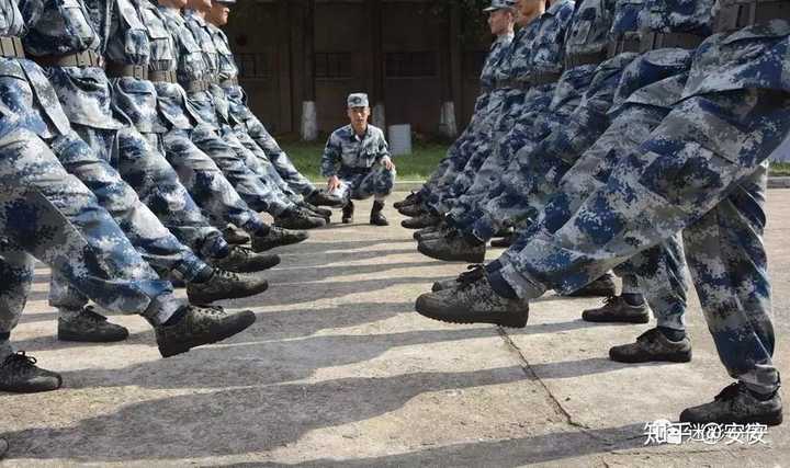当军人训练有多苦?