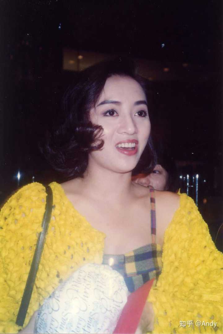 为什么梅艳芳不算90年代大美人?