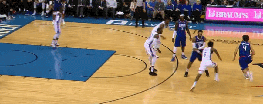 nba 2018-19 常规赛雷霆 128:110 逆转快船,雷霆是否找回了攻防状态?