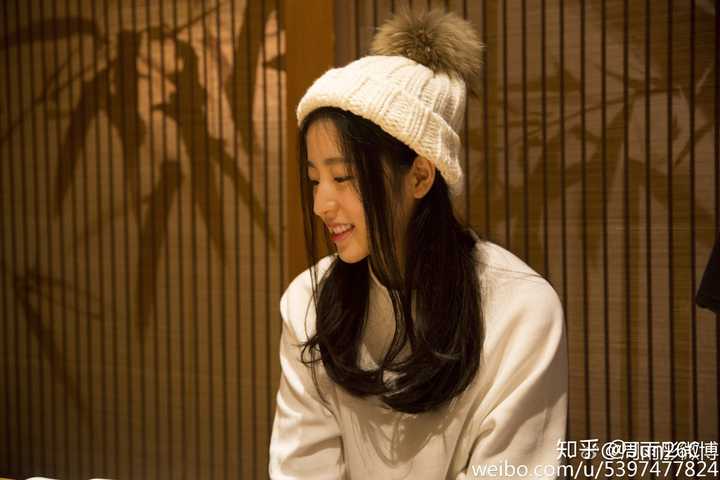 如何评价周雨彤?