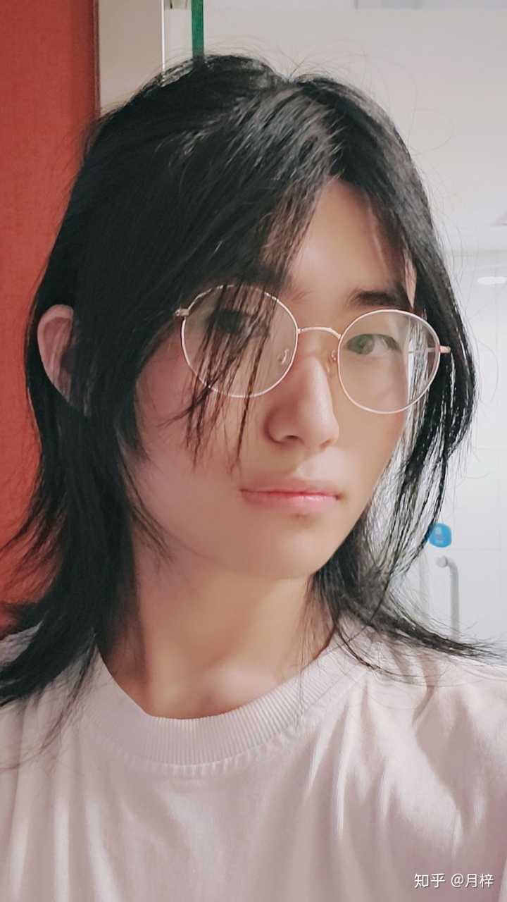 男生留长发是何体验?