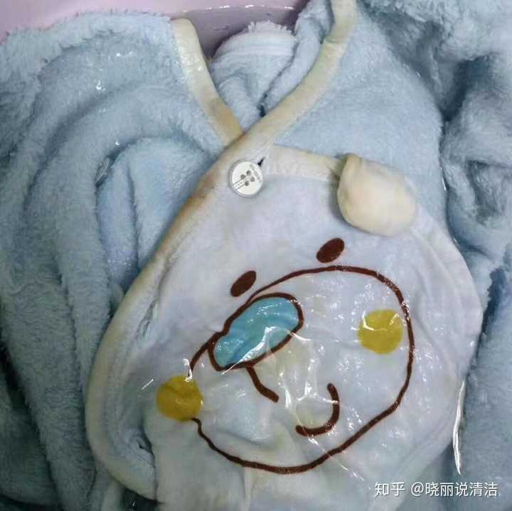 怎样可以有效去除衣服上的霉点,汗斑?