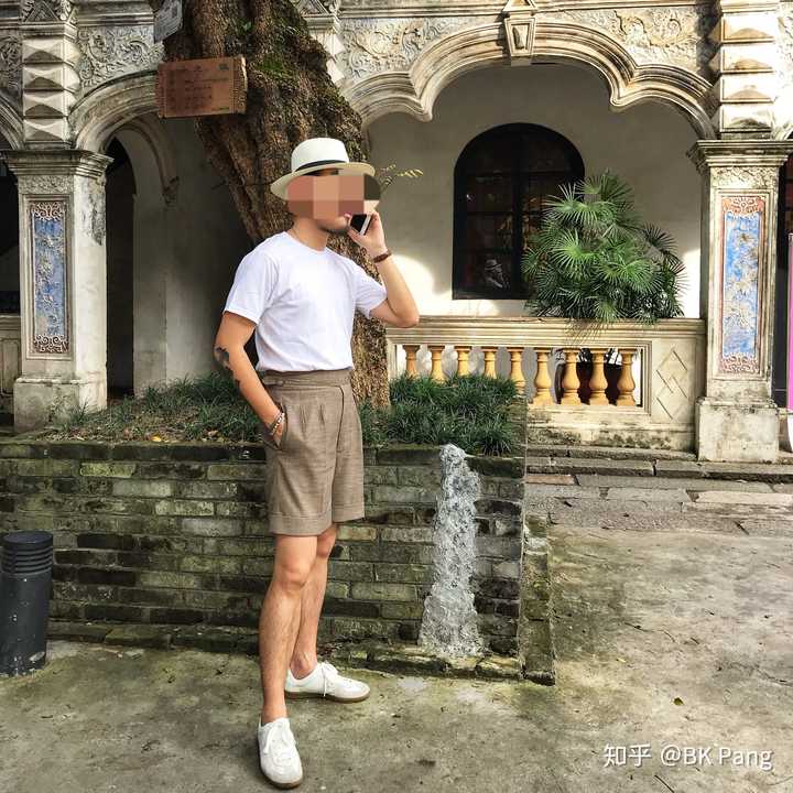 男生身高180 但比例不佳 五五分且腿相对粗 怎样穿搭才好看?