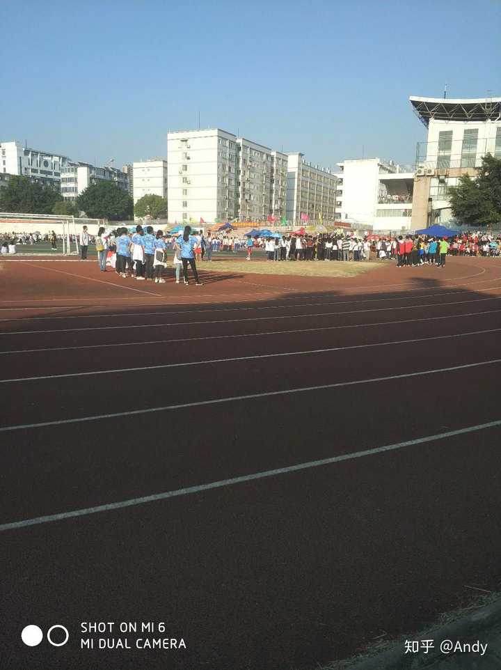 在柳州地区民族高中读书是一种什么样的体验?