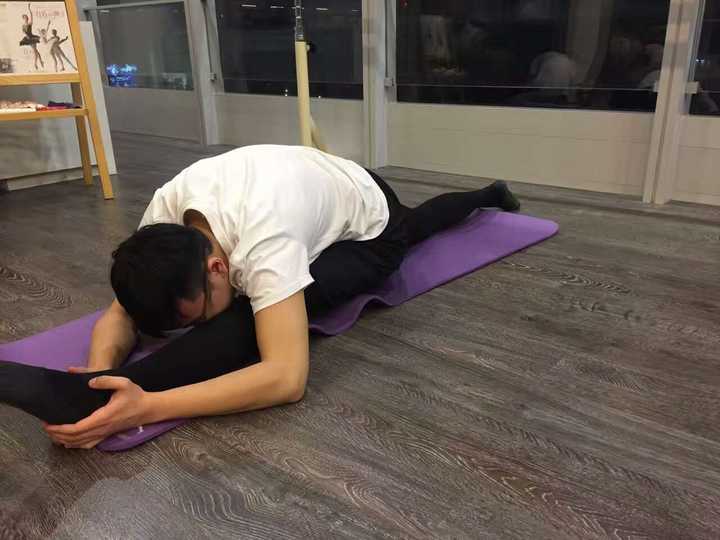 为什么总是有男生学芭蕾舞?在国外大家对这个的态度是