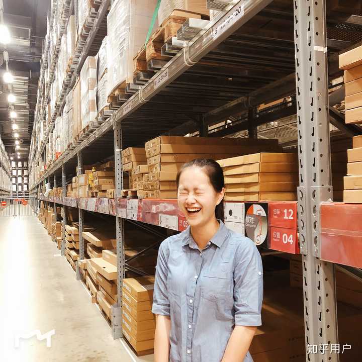 这个笑的如此狂妄的女人又是谁?