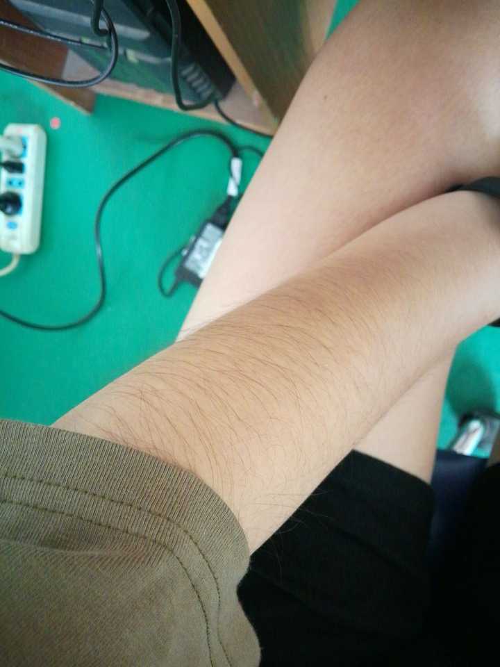 汗毛可是女生上作文长又多,夏天好?-知超女生狠手臂打屁股图片