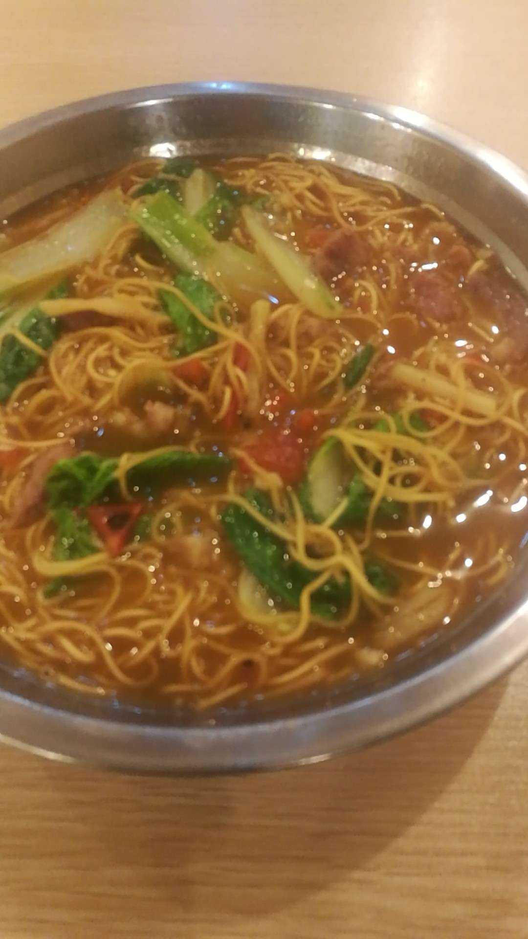 图一是老友伊面.图二石板烧,那个五花肉超级好吃#2017尝过的美食