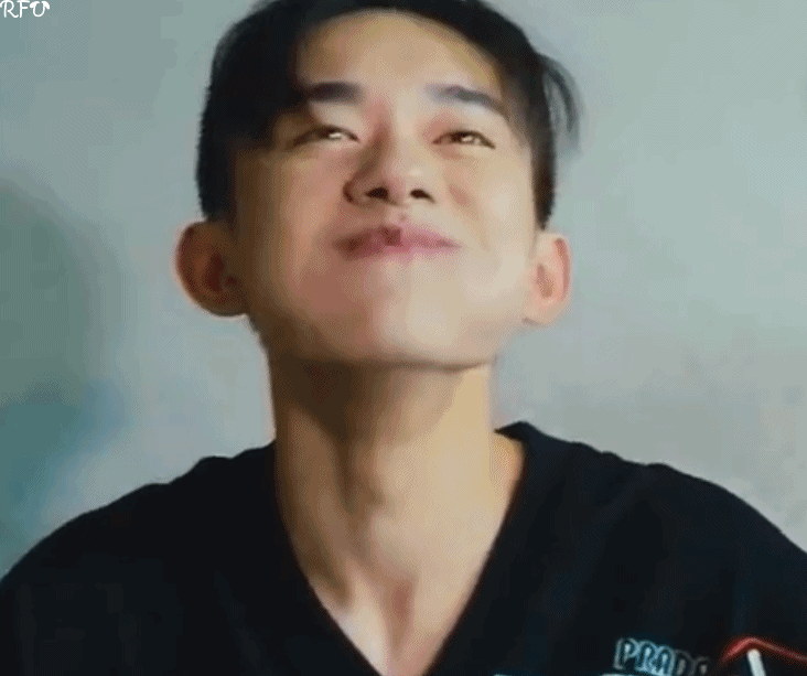 如何客观评价易烊千玺的长相