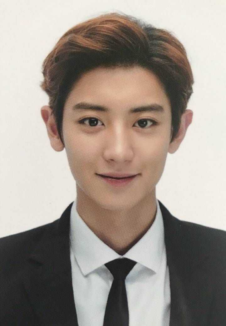让一让让一让,司马官宣门面只有朴灿烈一人 正面照 最新(应该是吧)"