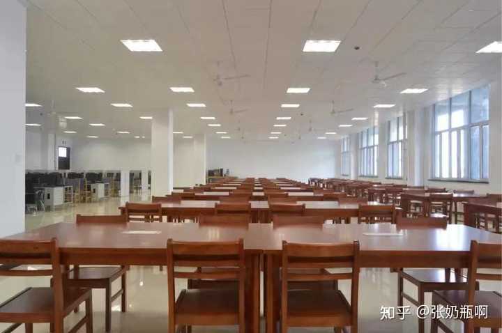 河北环境工程学院和张家口学院那个更好?