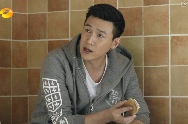 罗辑有什么东西能吸引到庄颜?